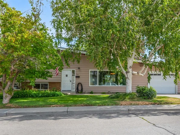 1115 Wedgewood Avenue, Wenatchee, WA 98801