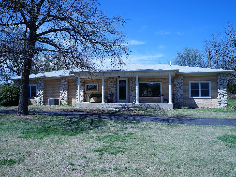 1st image of 30240 Lakewood Cir