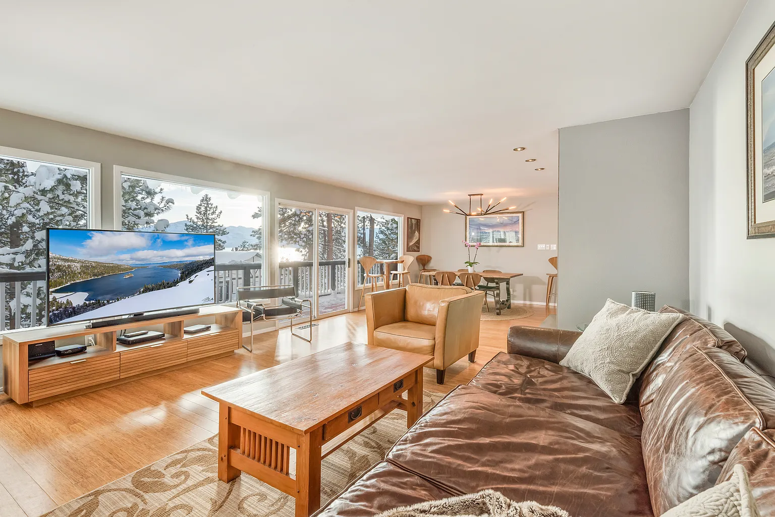 631 Don Dr photo 1