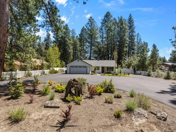 59842 Navajo Rd, Bend, OR 97702