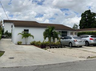 7327 SW 22nd St #2, Miami, FL 33155