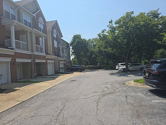 4th image of 14294 Hampshire Hall Ct