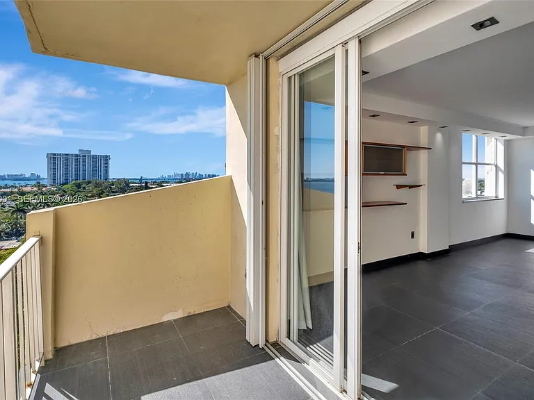 11111 Biscayne Blvd #9B-928 — Photo 26