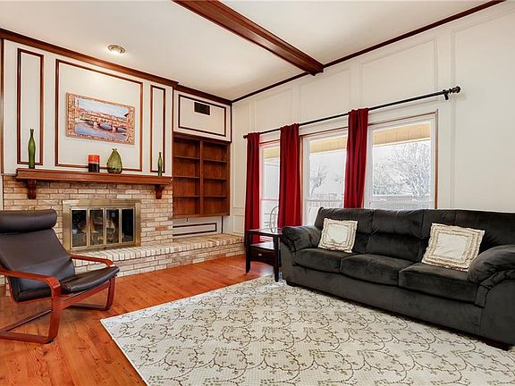 4th image of 1408 Flintwood Dr