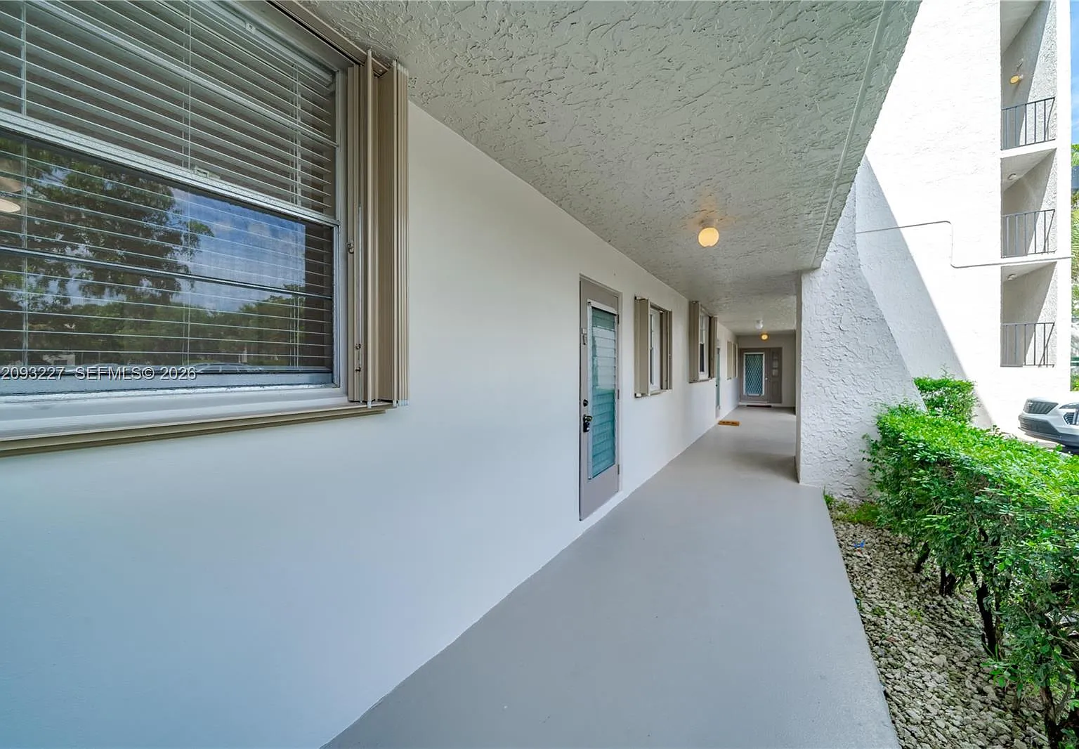Poinciana 11 Pine Island — Photo 2
