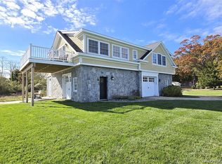 81 Old Field Rd, Setauket, NY 11733