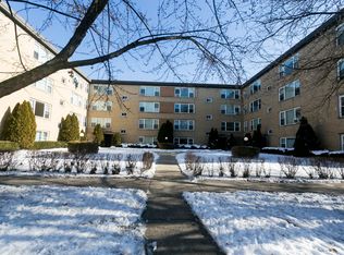 7551 N Bell Ave APT GB, Chicago, IL 60645