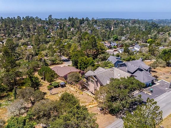 2nd image of 1919 Richard Ave