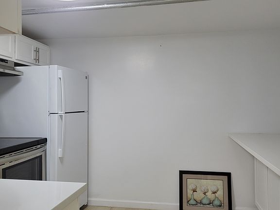 5th image of 4154 Bronxwood Ave #1R
