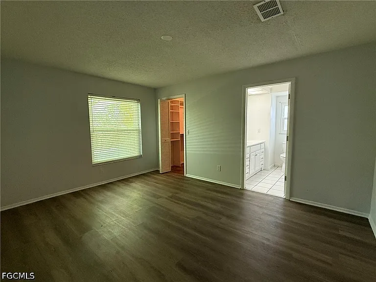 3510 SE 2nd Ave — Photo 8