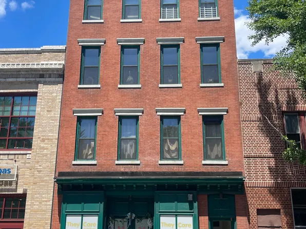 342 Montgomery St APT 2, Jersey City, NJ 07302