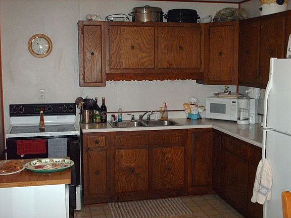 3rd image of 25 Karista Spring Dr