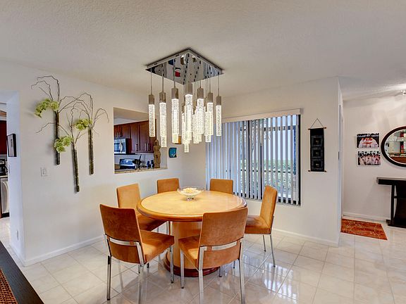 4th image of 7368 Clunie Place #13201