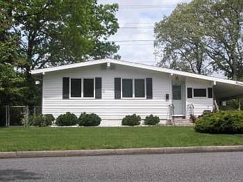 4th image of 14 Duane Dr