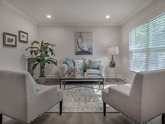 4th image of 3908 N Dartmouth Ave