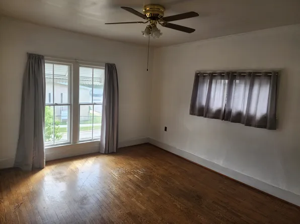 220 W Church St APT 2, Adrian, MI 49221