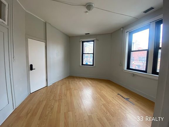 3rd image of 1800 S Blue Island Ave #210-211