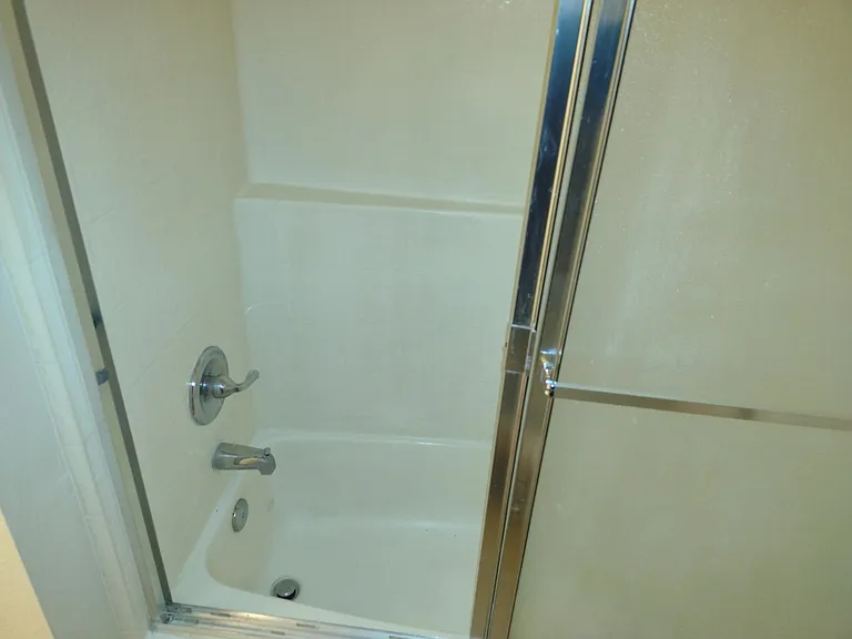 4343 Mammoth Ave #8 — Photo 9