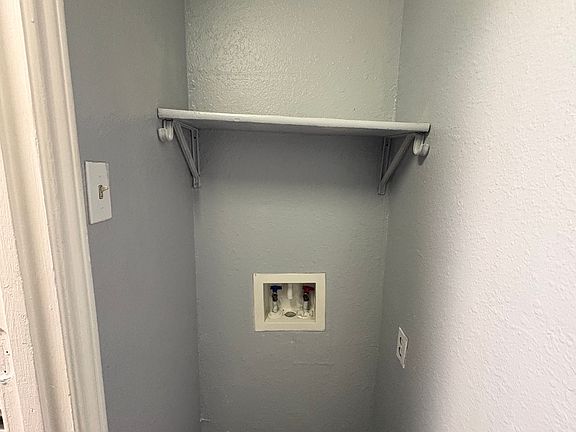 5th image of 735 N Nursery Rd #112