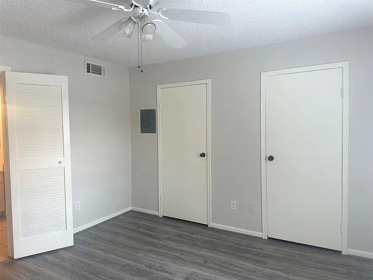 2120 El Paseo St #1301 — Photo 15