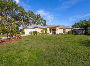 1225 W Benbow Ct, Labelle, FL 33935