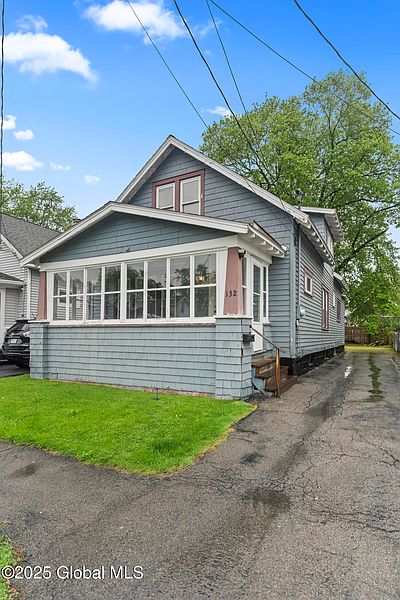 2nd image of 132 N Toll Street
