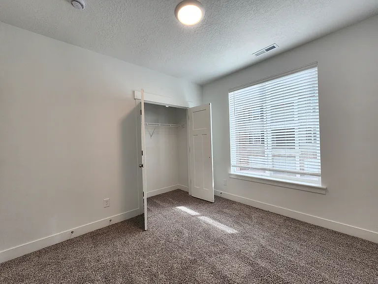 4735 S Alder Dr #F204 — Photo 17