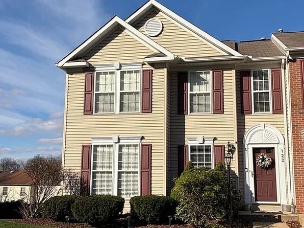122 Unity Sq, Greensburg, PA 15601