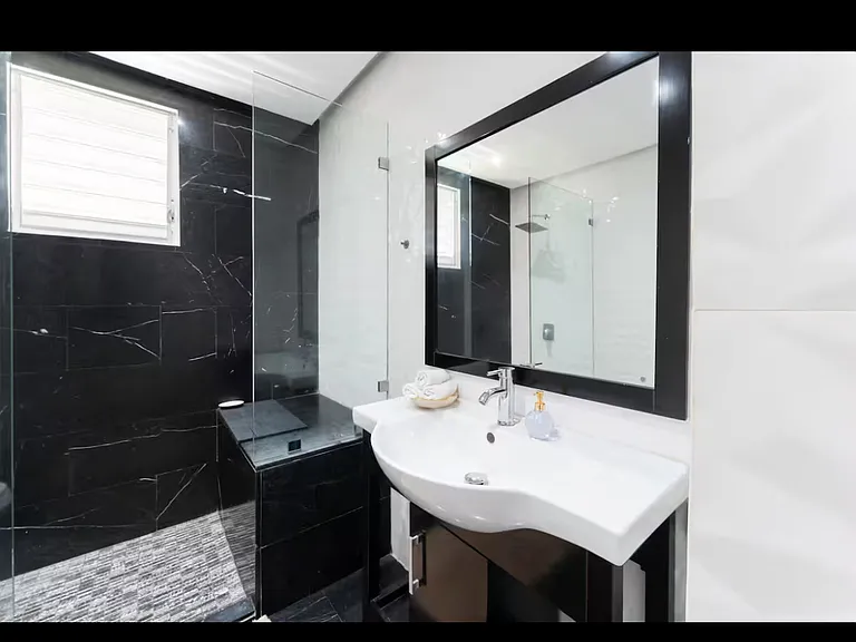 653 Calle Estado #4 — Photo 16