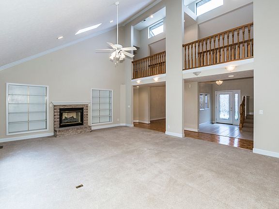 4th image of 216 Tuhdegwa Ln