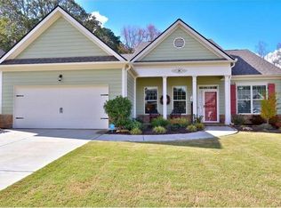 2120 Red Barn Ct, Cumming, GA 30040