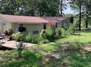 9435 Peters Rd, Mountainburg, AR 72946