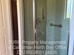 170 Gobalet Ln, Ukiah, CA 95482