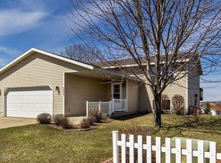 4809 Valley Dr NW, Rochester, MN 55901