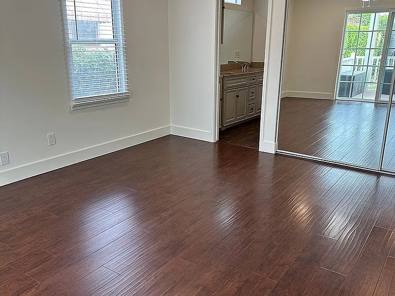 2610 S Bedford St #1 — Photo 2