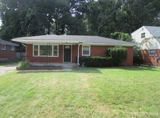 4810 Valla Rd, Louisville, KY 40213