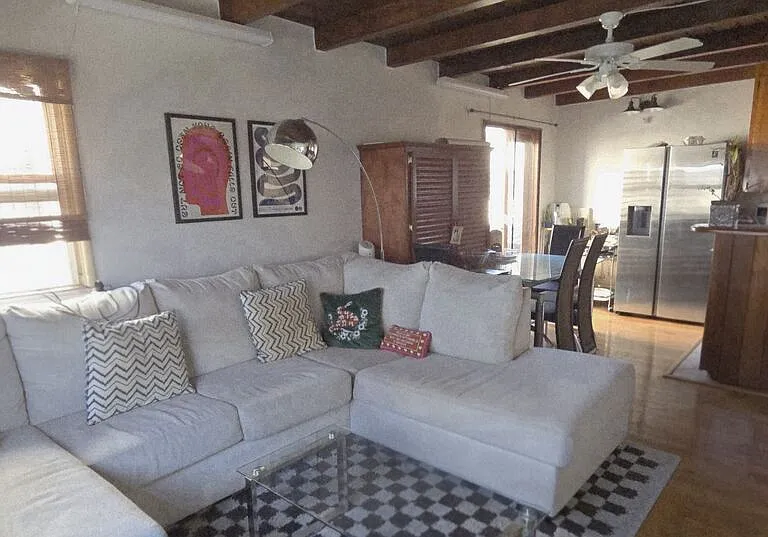 731 S Catalina Ave #C — Photo 2