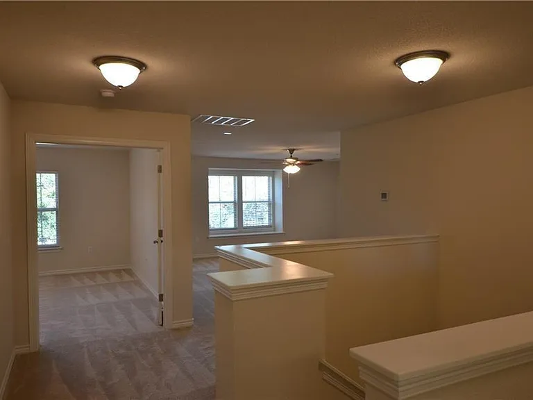 9000 Gage Dr — Photo 15