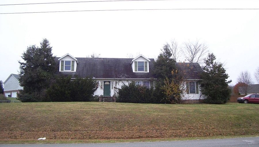 1st image of 4021 Elwin Dr