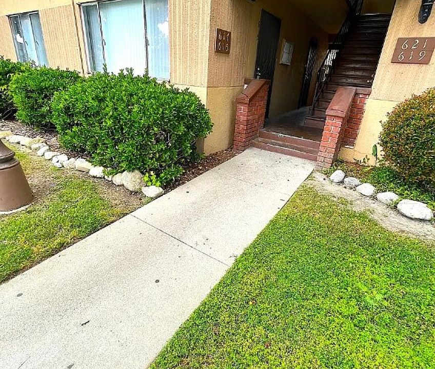 Courtyard Apartments 501 W G St N Ontario CA Zillow