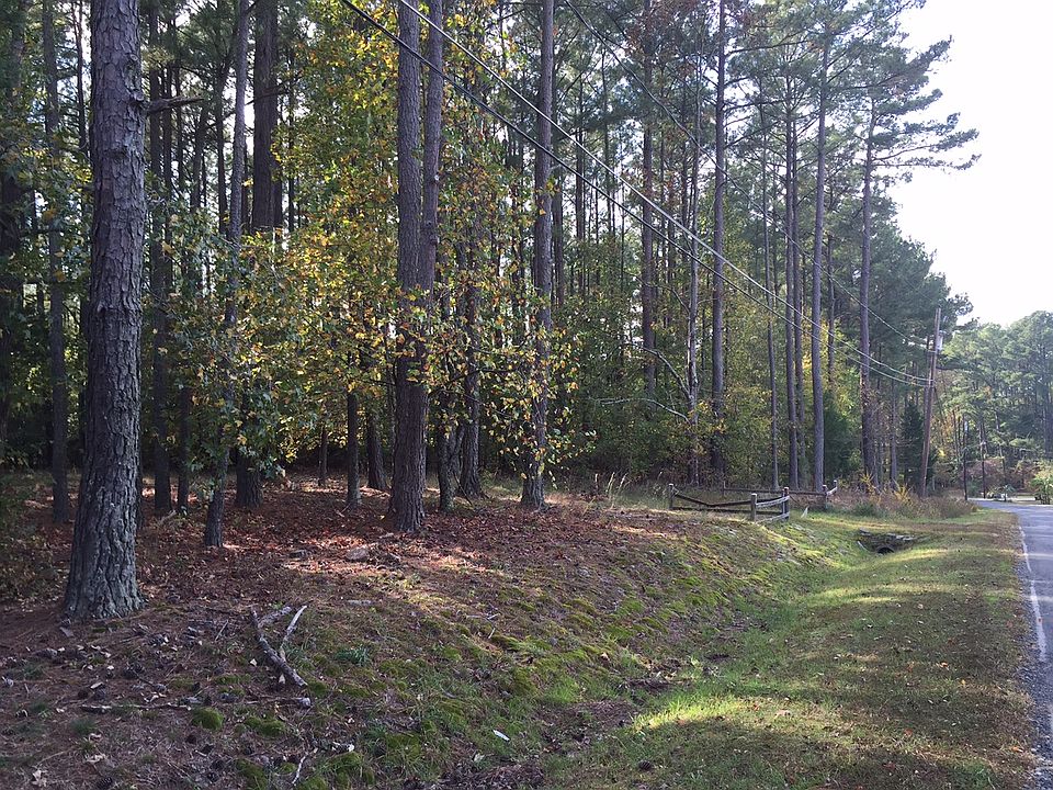 2nd image of 3602 Gibson Rd