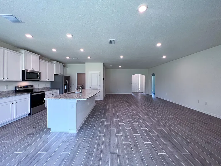 1315 NW 132nd Cir — Photo 34