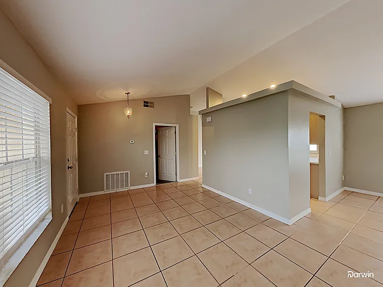 5637 Loma Vista Ct — Photo 7