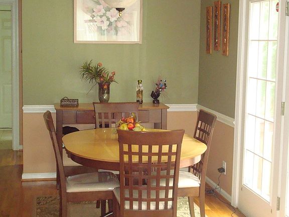 5th image of 4836 Hanging Ivy Dr