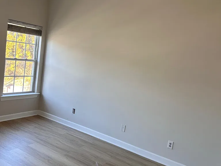 12023 Valley Oak St #3A — Photo 13