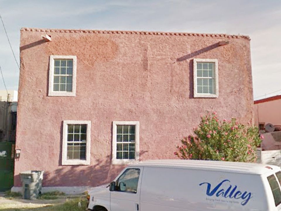 1st image of 807 E 4th Ave