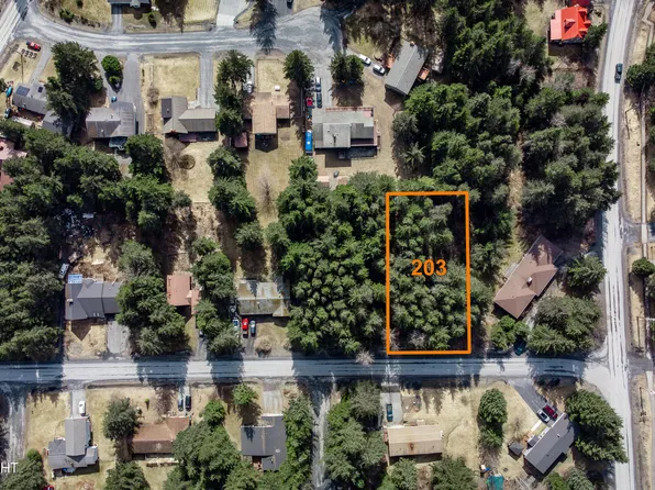 203 Benson Dr, Seward, AK 99664