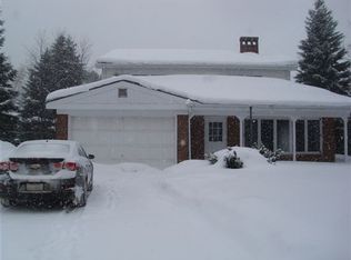 234 Silver Creek Rd, Marquette, MI 49855