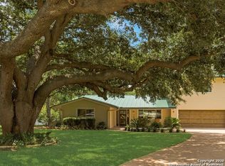 1704 Bluebonnet Ln, Kingsland, TX 78639