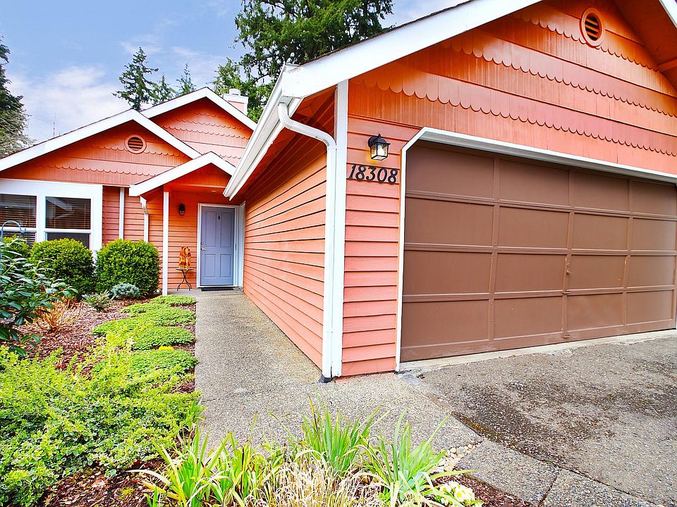 1st image of 18308 NE 92nd Ct